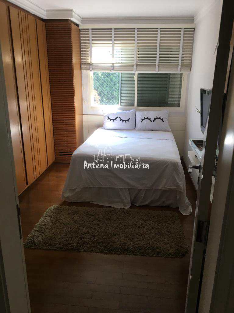 Apartamento à venda com 3 quartos, 244m² - Foto 18