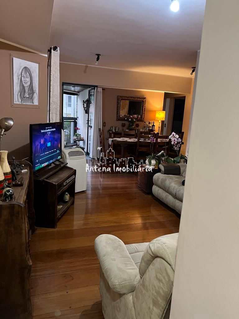 Apartamento à venda com 3 quartos, 94m² - Foto 1