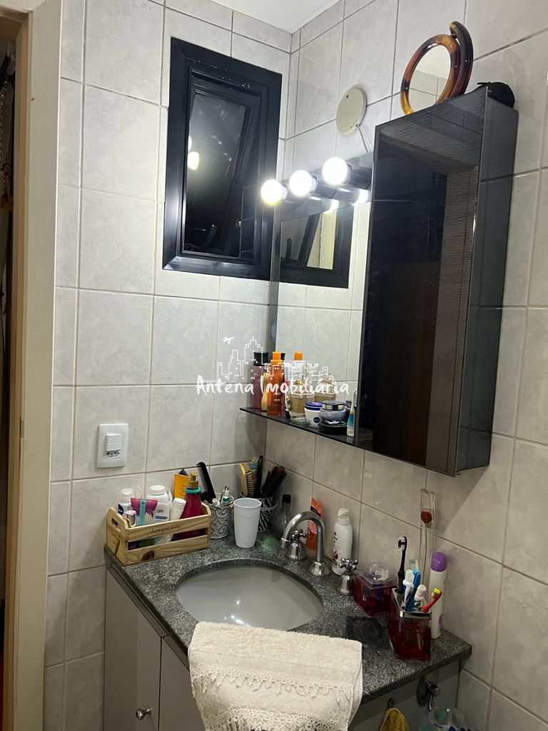 Apartamento à venda com 3 quartos, 94m² - Foto 10