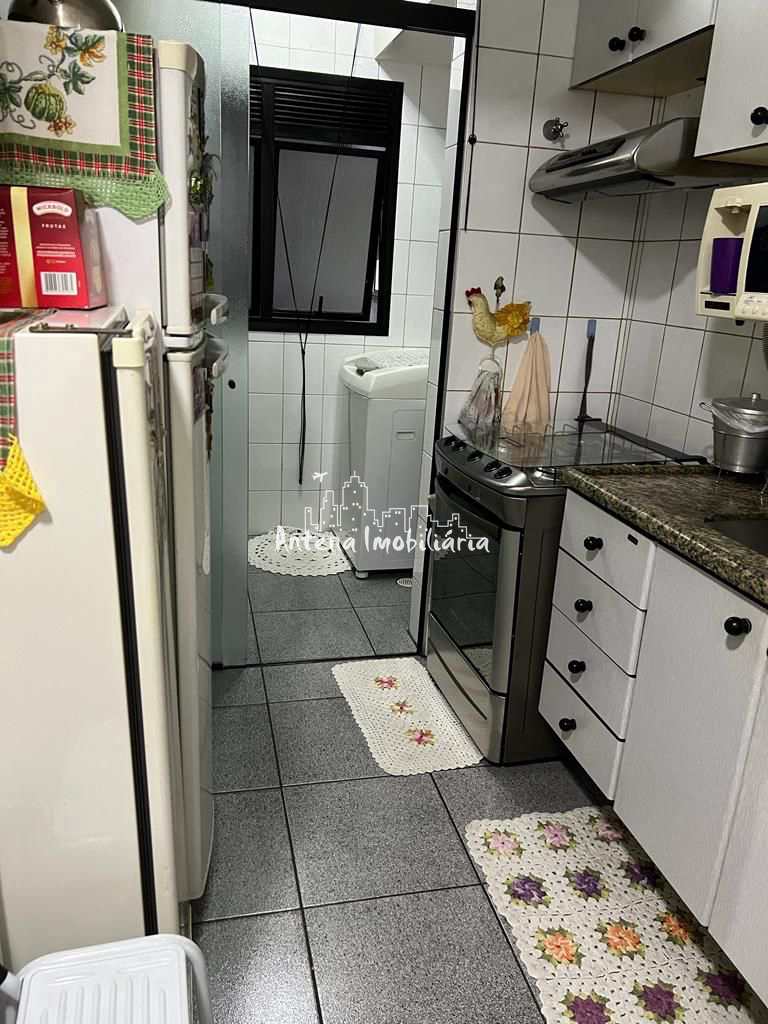 Apartamento à venda com 3 quartos, 94m² - Foto 14