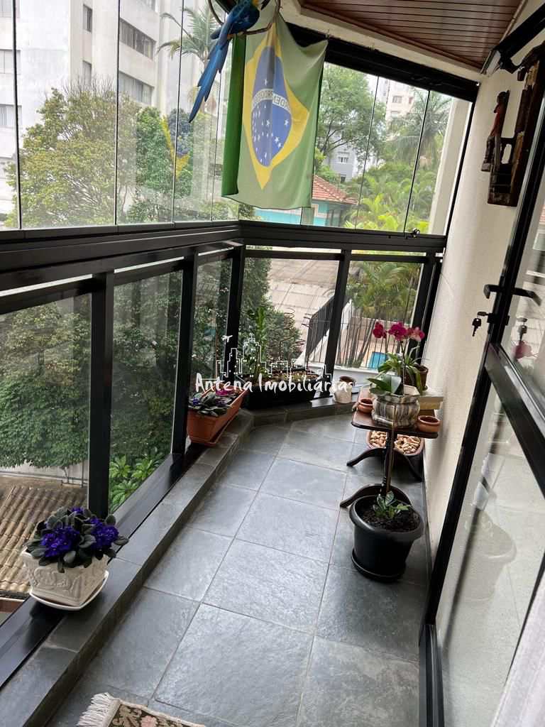 Apartamento à venda com 3 quartos, 94m² - Foto 2