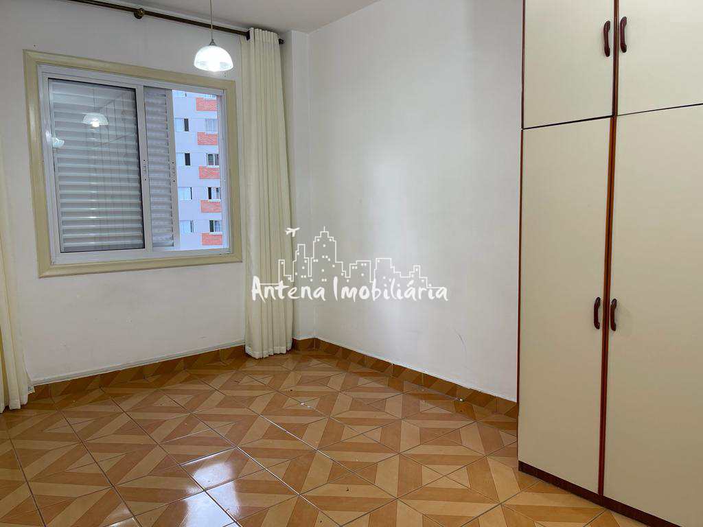 Apartamento à venda com 1 quarto, 58m² - Foto 4