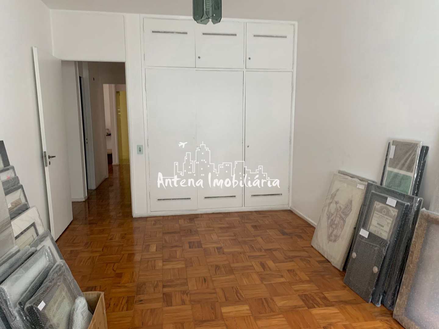 Apartamento à venda com 3 quartos, 176m² - Foto 7