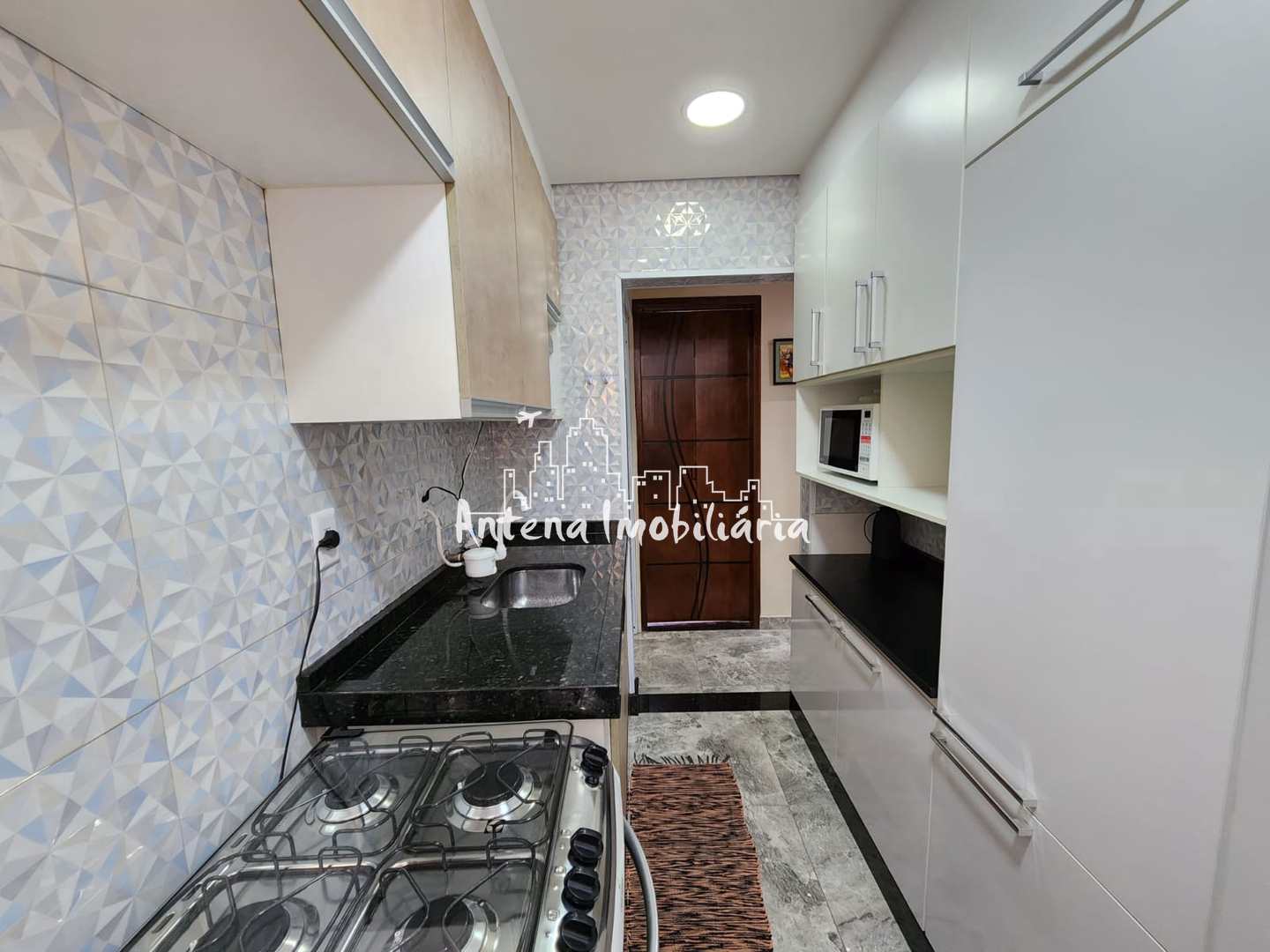 Apartamento à venda com 2 quartos, 42m² - Foto 11