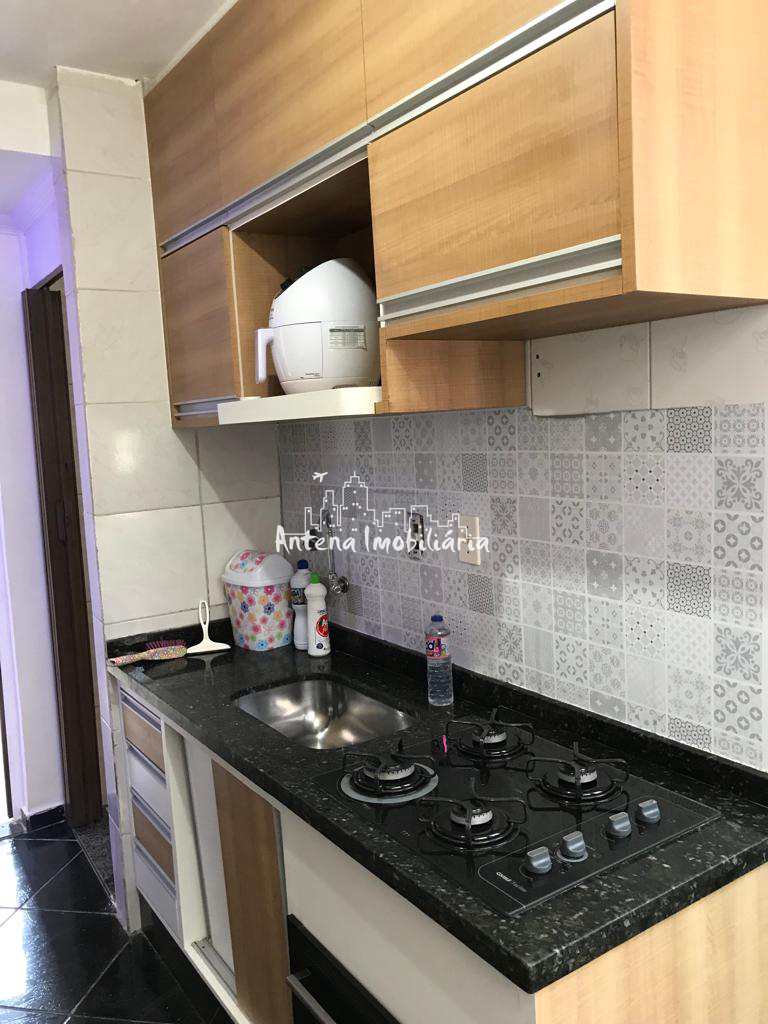 Apartamento à venda com 2 quartos, 42m² - Foto 10