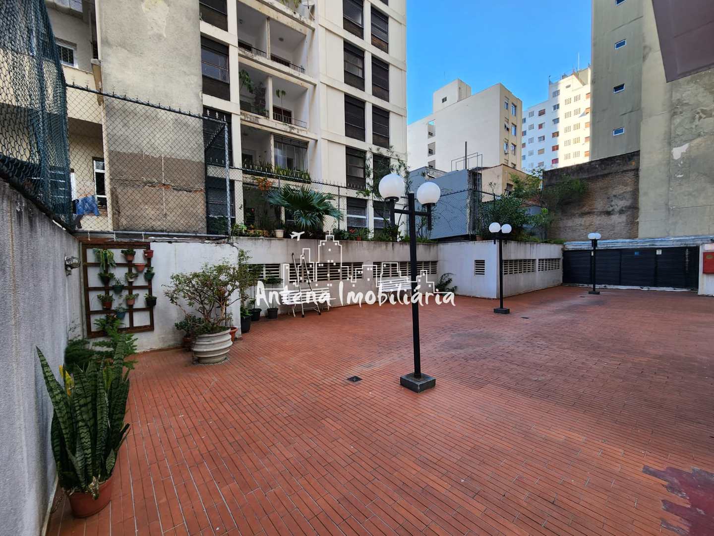 Apartamento à venda com 2 quartos, 55m² - Foto 15