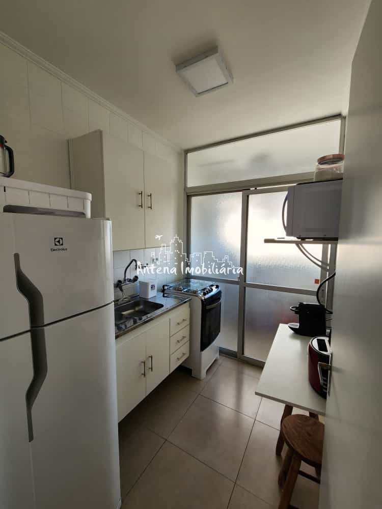 Apartamento à venda com 2 quartos, 55m² - Foto 12