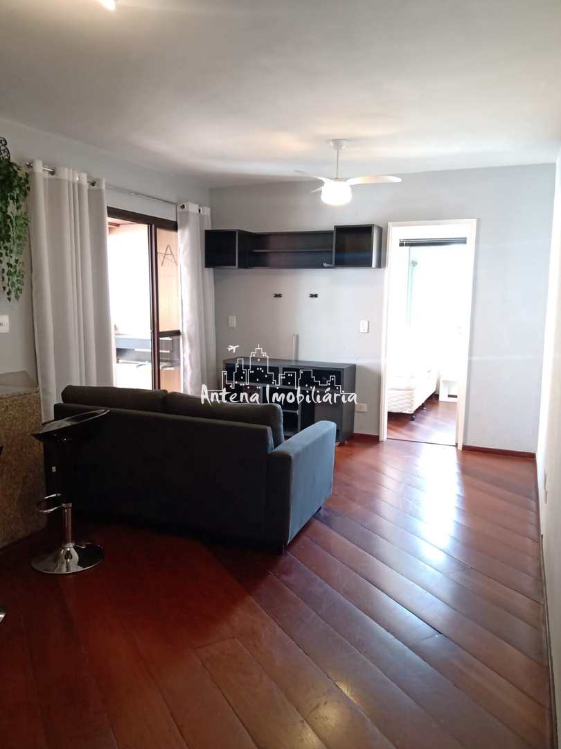 Apartamento à venda com 1 quarto, 42m² - Foto 1