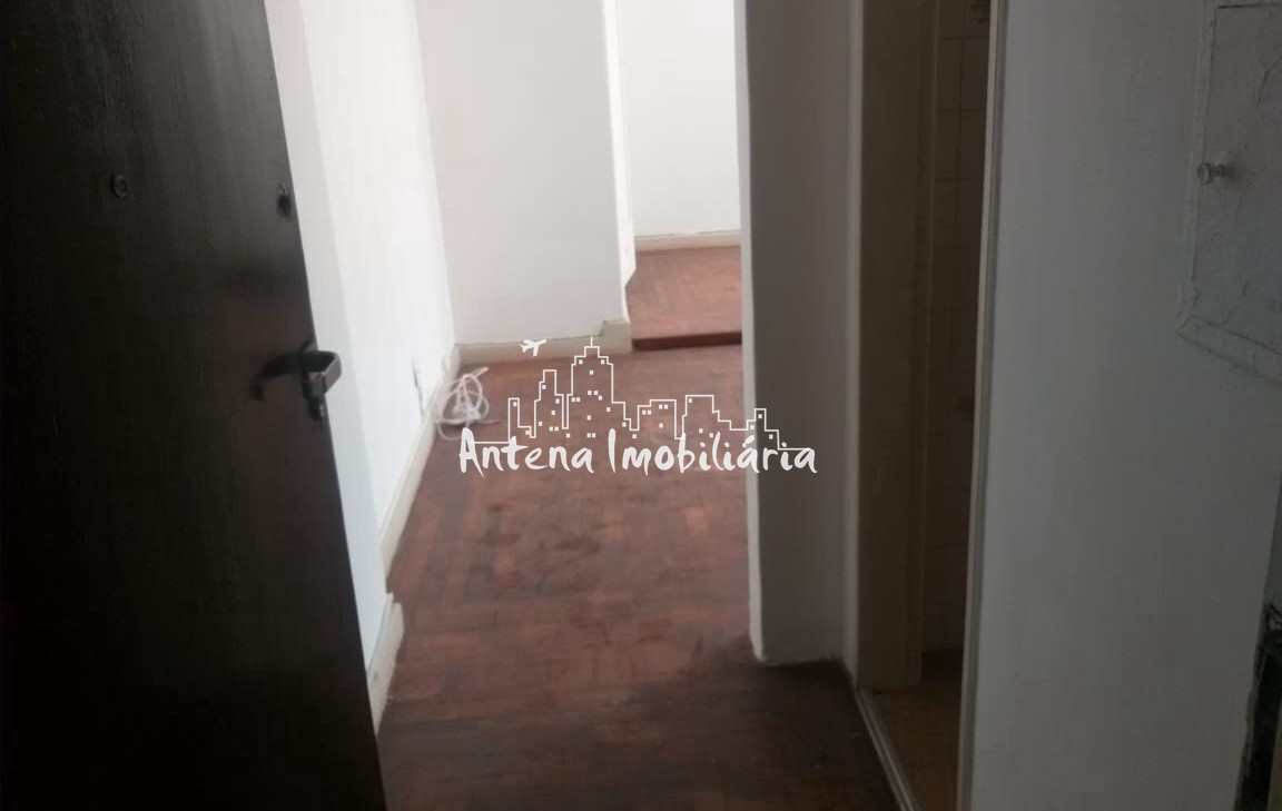 Apartamento à venda com 1 quarto, 31m² - Foto 11