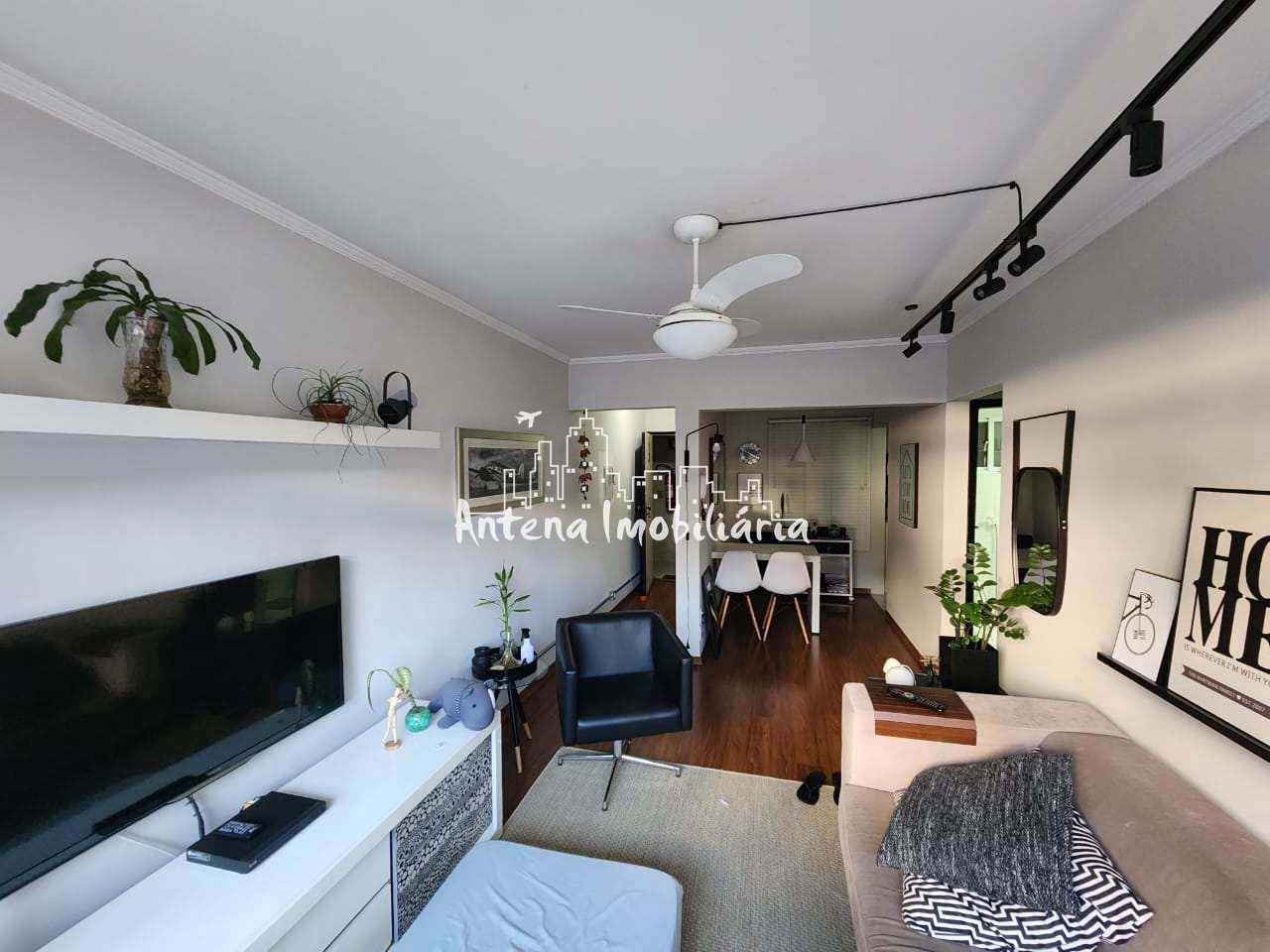 Apartamento à venda com 1 quarto, 52m² - Foto 1