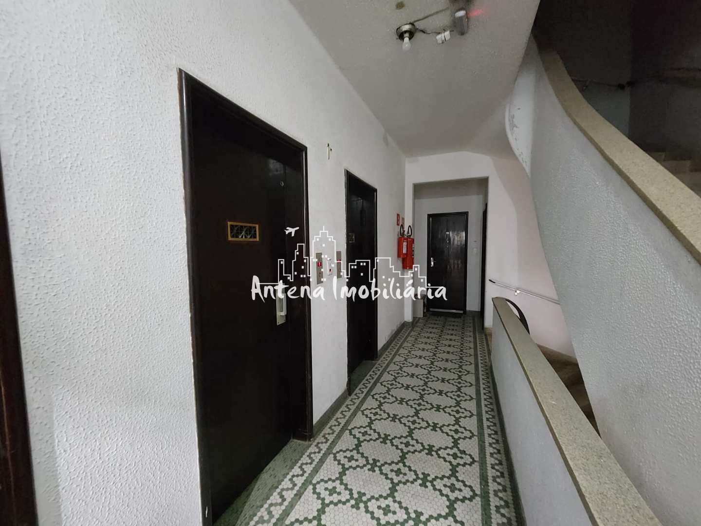 Apartamento à venda com 2 quartos, 74m² - Foto 18