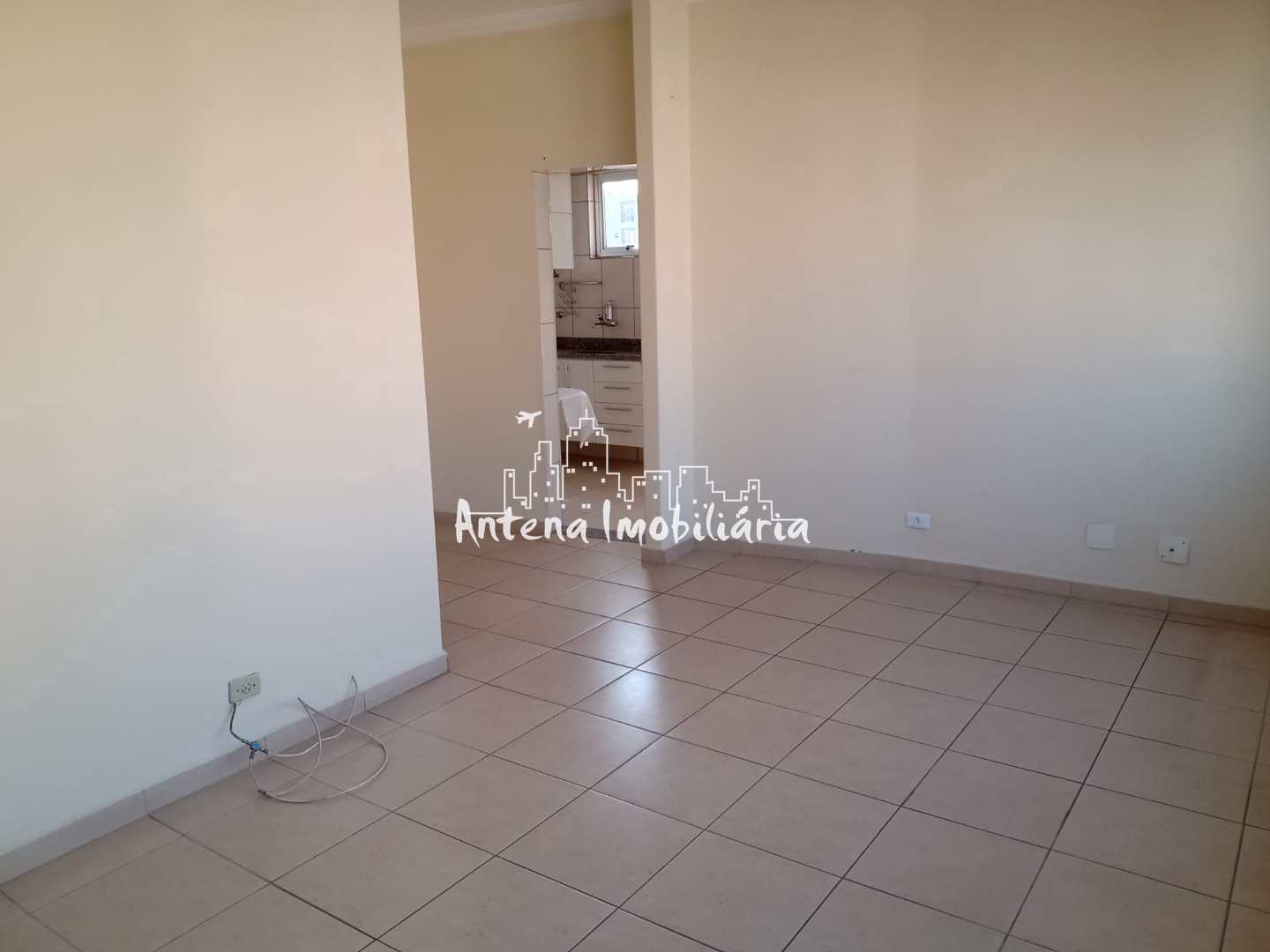 Apartamento à venda com 2 quartos, 72m² - Foto 3