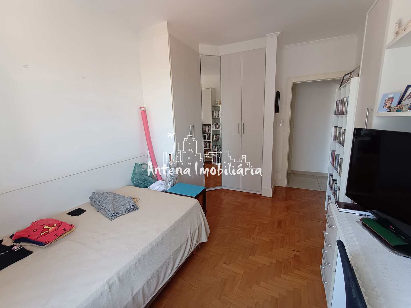 Apartamento à venda com 2 quartos, 94m² - Foto 11