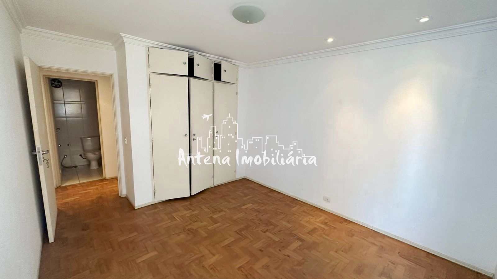 Apartamento à venda com 3 quartos, 149m² - Foto 6