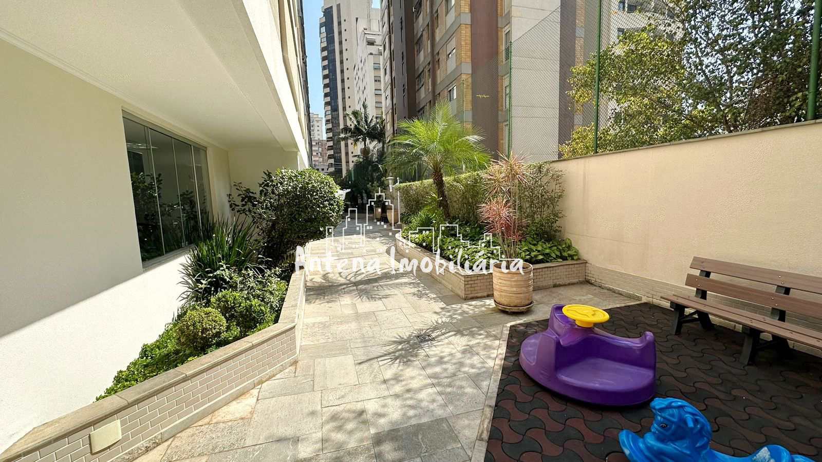 Apartamento à venda com 3 quartos, 149m² - Foto 21