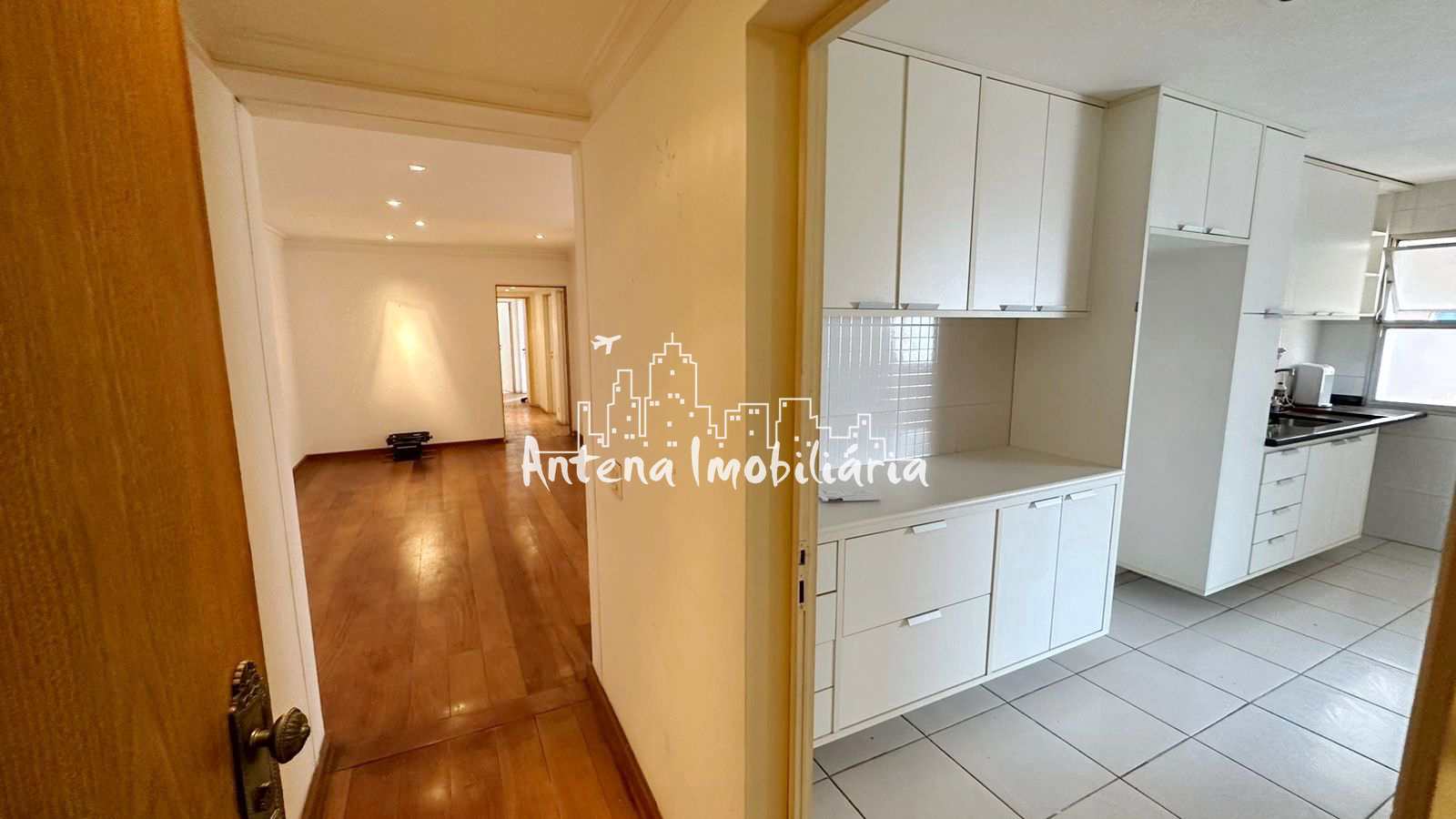 Apartamento à venda com 3 quartos, 149m² - Foto 15