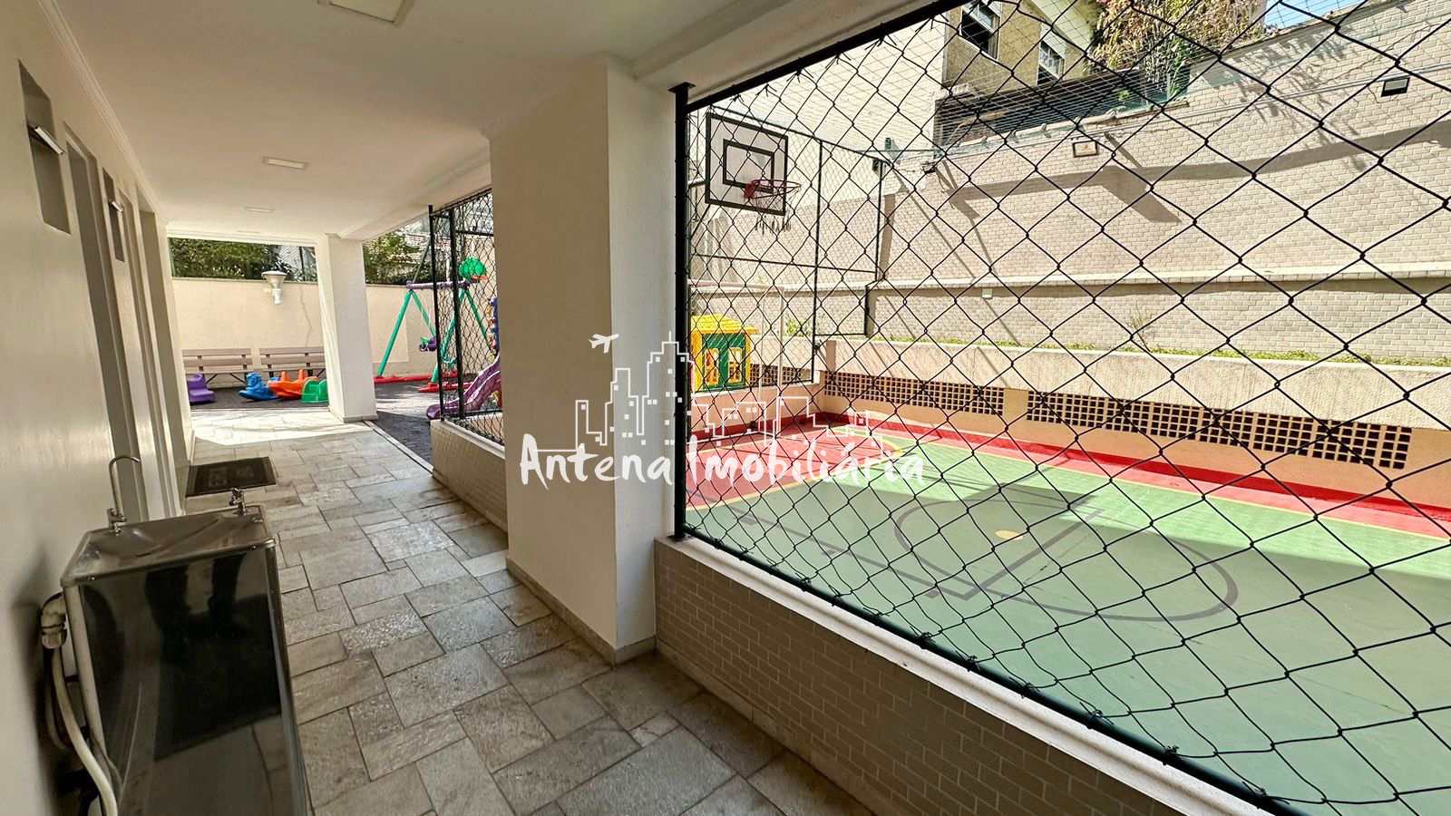 Apartamento à venda com 3 quartos, 149m² - Foto 30