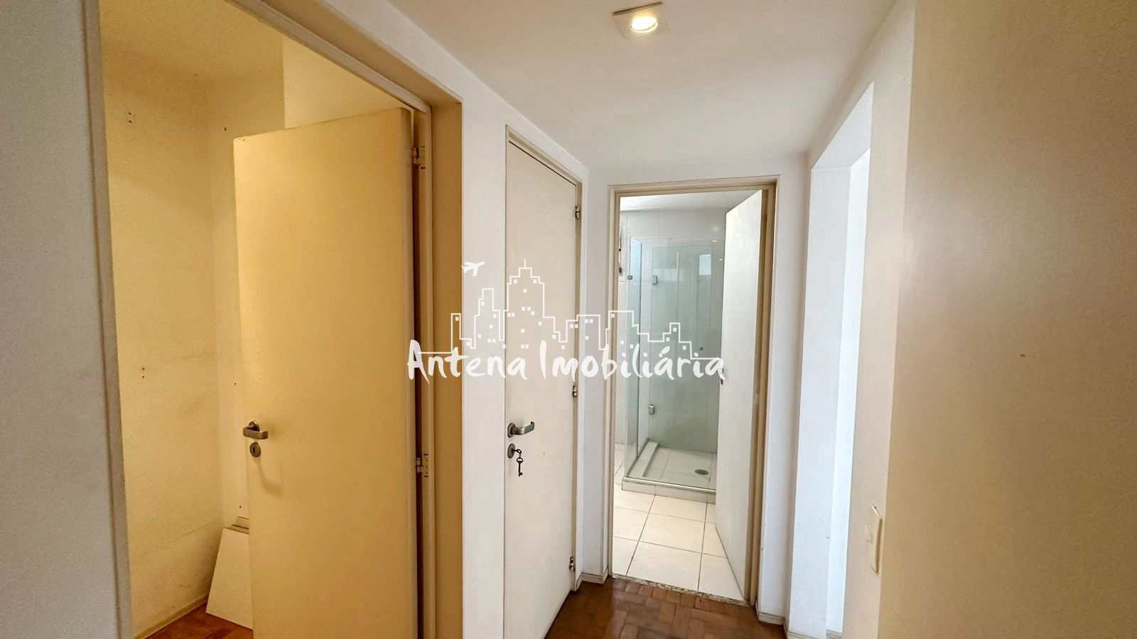 Apartamento à venda com 3 quartos, 149m² - Foto 11