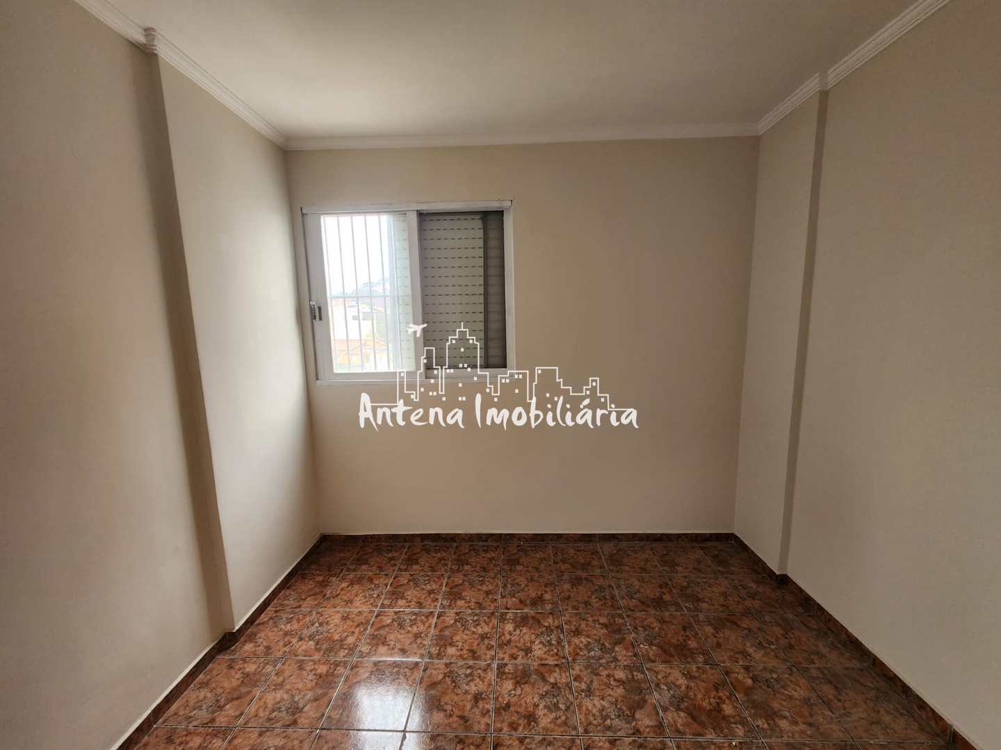 Apartamento à venda e aluguel com 3 quartos, 95m² - Foto 4