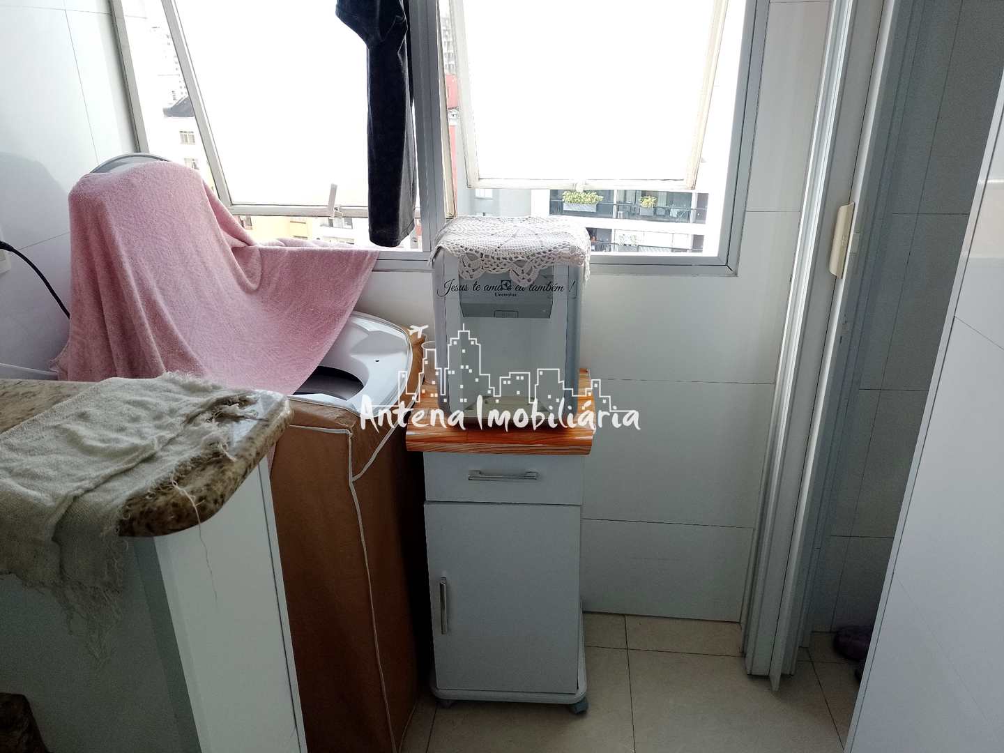 Apartamento à venda com 2 quartos, 64m² - Foto 11