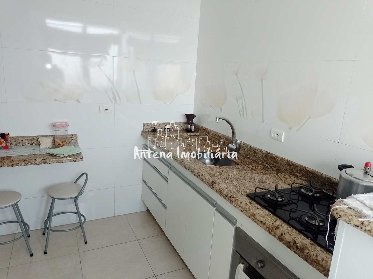 Apartamento à venda com 2 quartos, 64m² - Foto 10