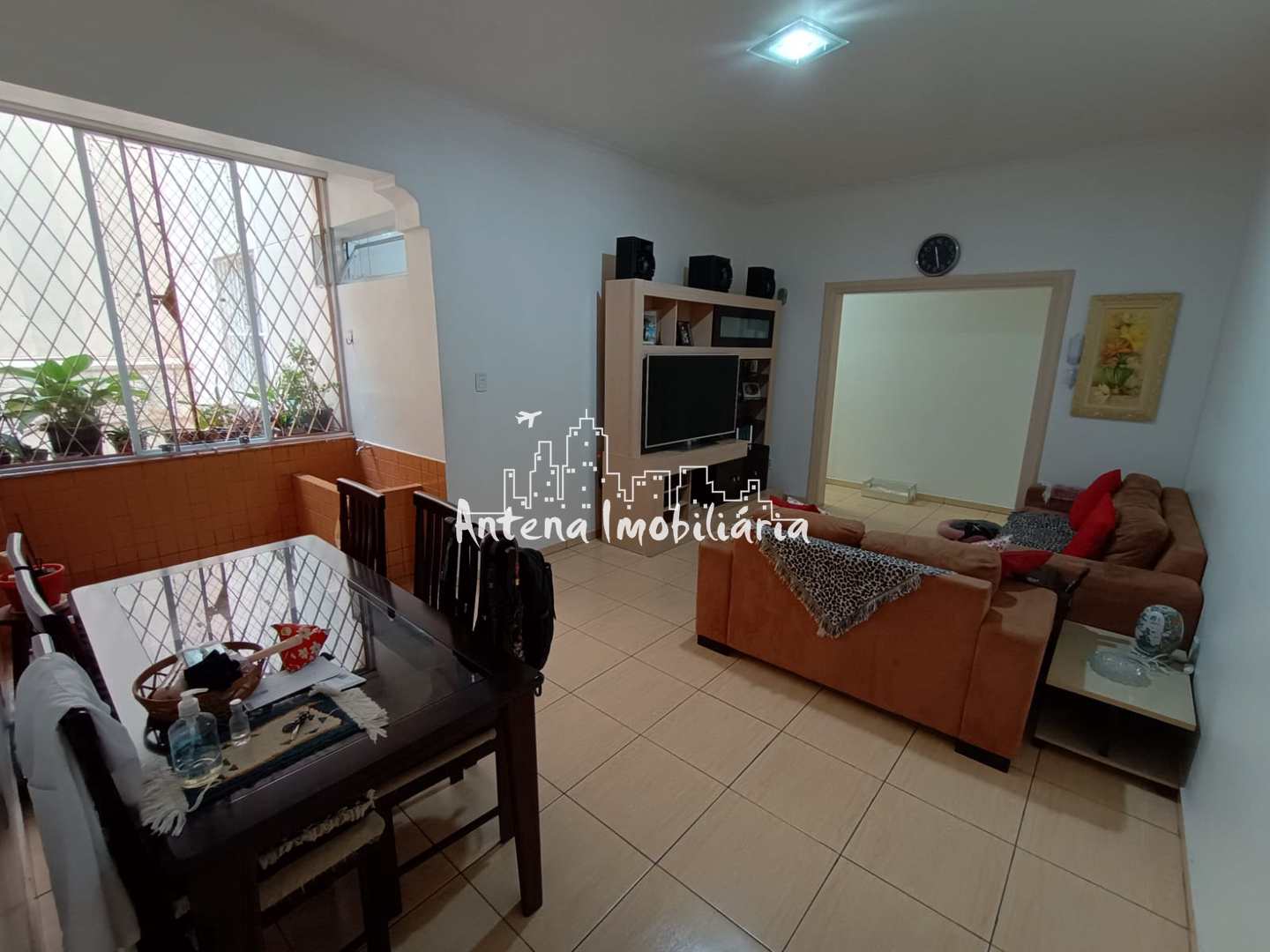 Apartamento à venda com 3 quartos, 111m² - Foto 1