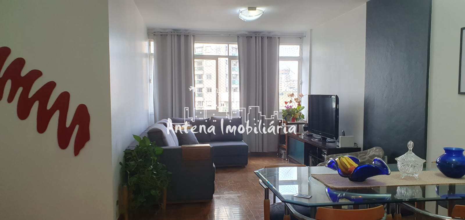 Apartamento à venda com 3 quartos, 98m² - Foto 1