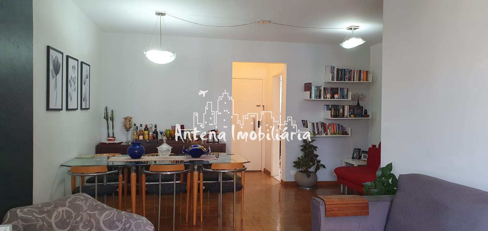 Apartamento à venda com 3 quartos, 98m² - Foto 2