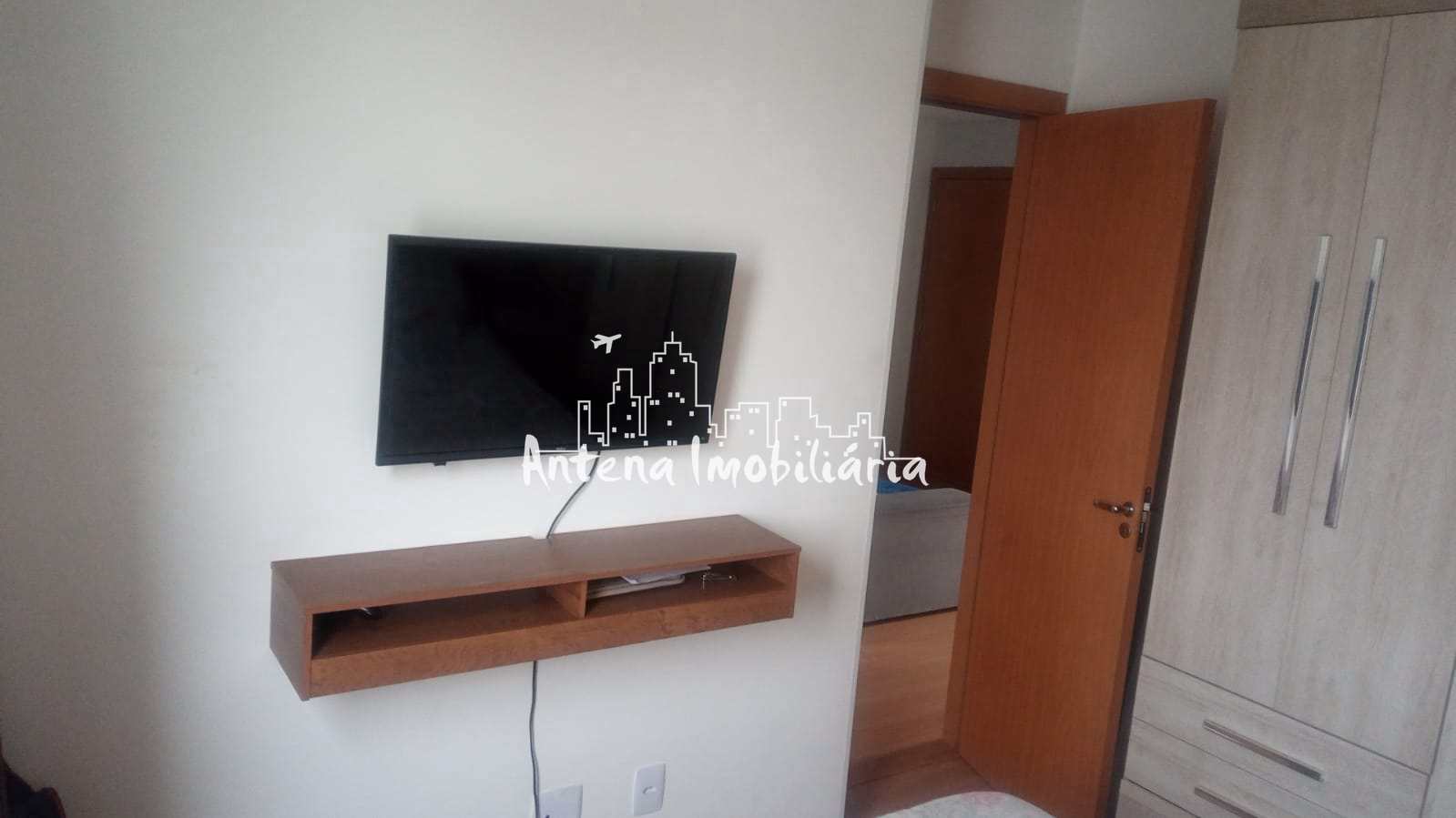 Apartamento à venda com 2 quartos, 40m² - Foto 4