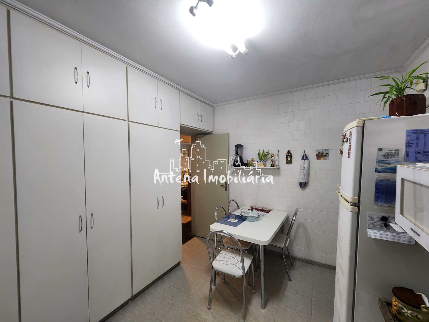 Apartamento à venda com 3 quartos, 145m² - Foto 13