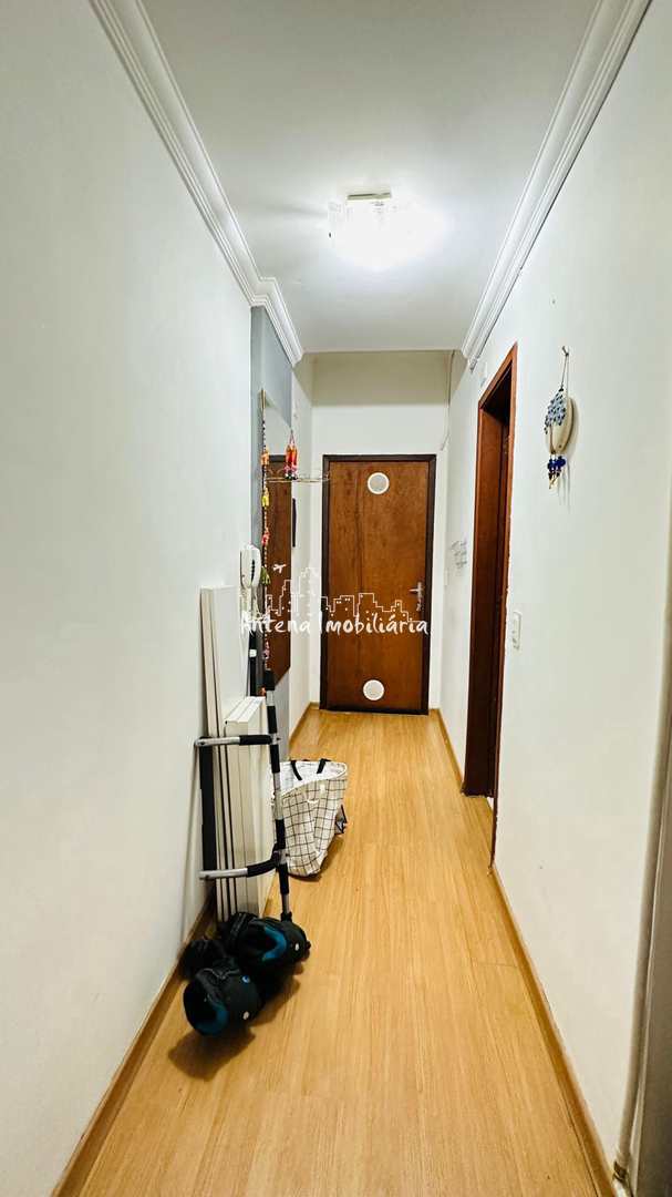 Apartamento à venda com 1 quarto, 60m² - Foto 4