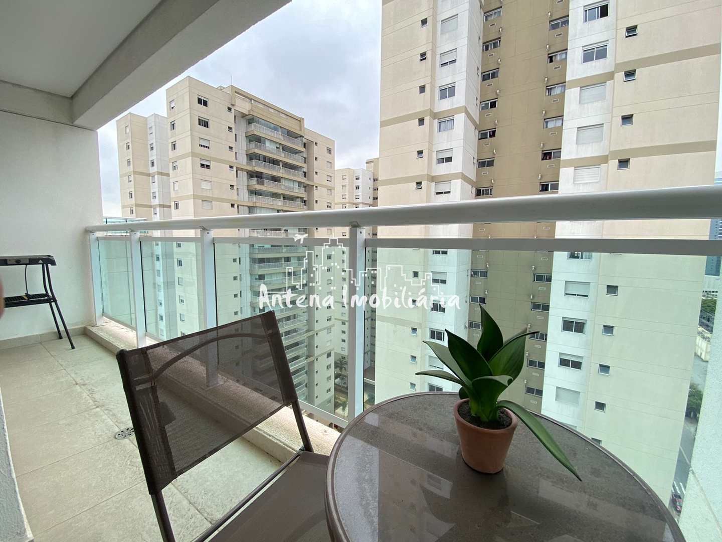 Apartamento à venda com 1 quarto, 45m² - Foto 4