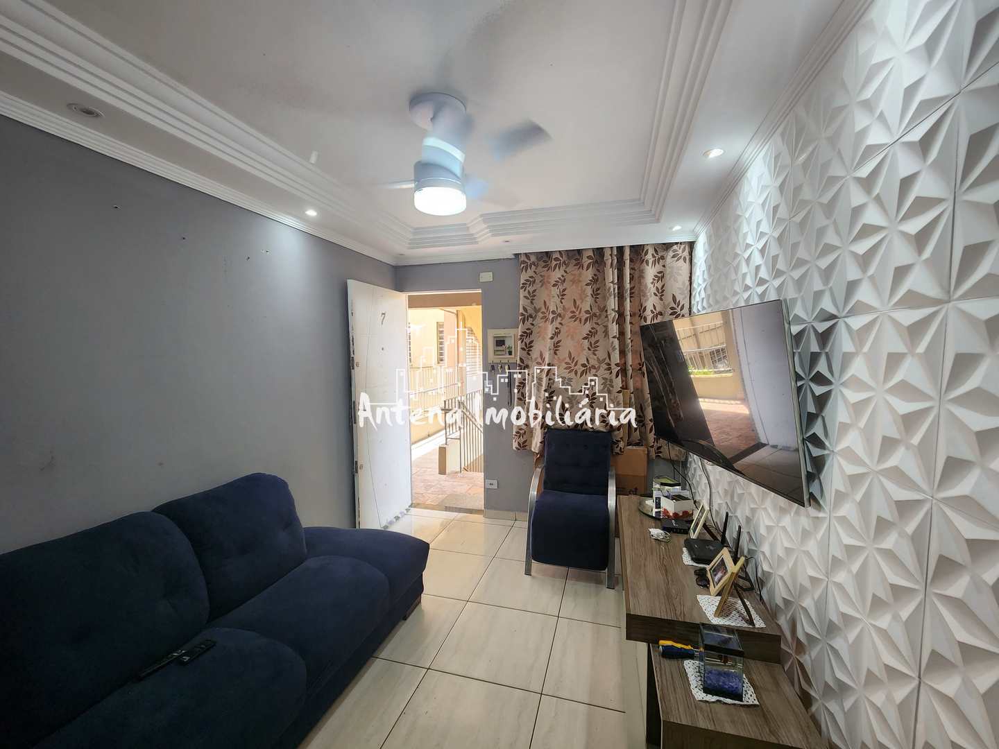 Apartamento à venda com 2 quartos, 45m² - Foto 2