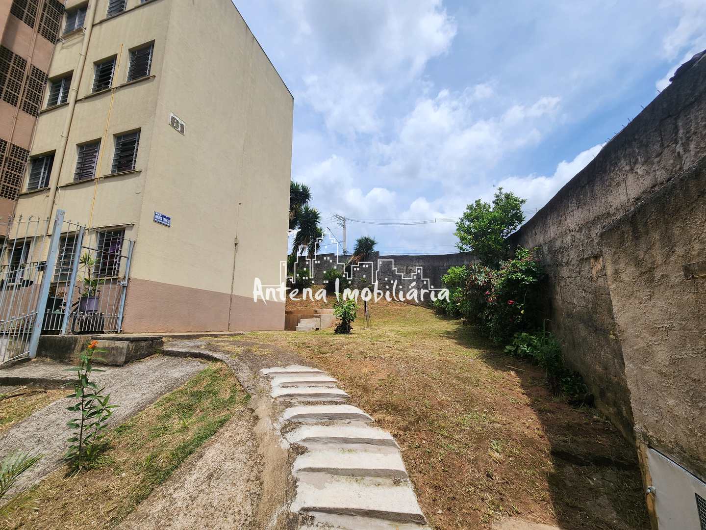 Apartamento à venda com 2 quartos, 45m² - Foto 18