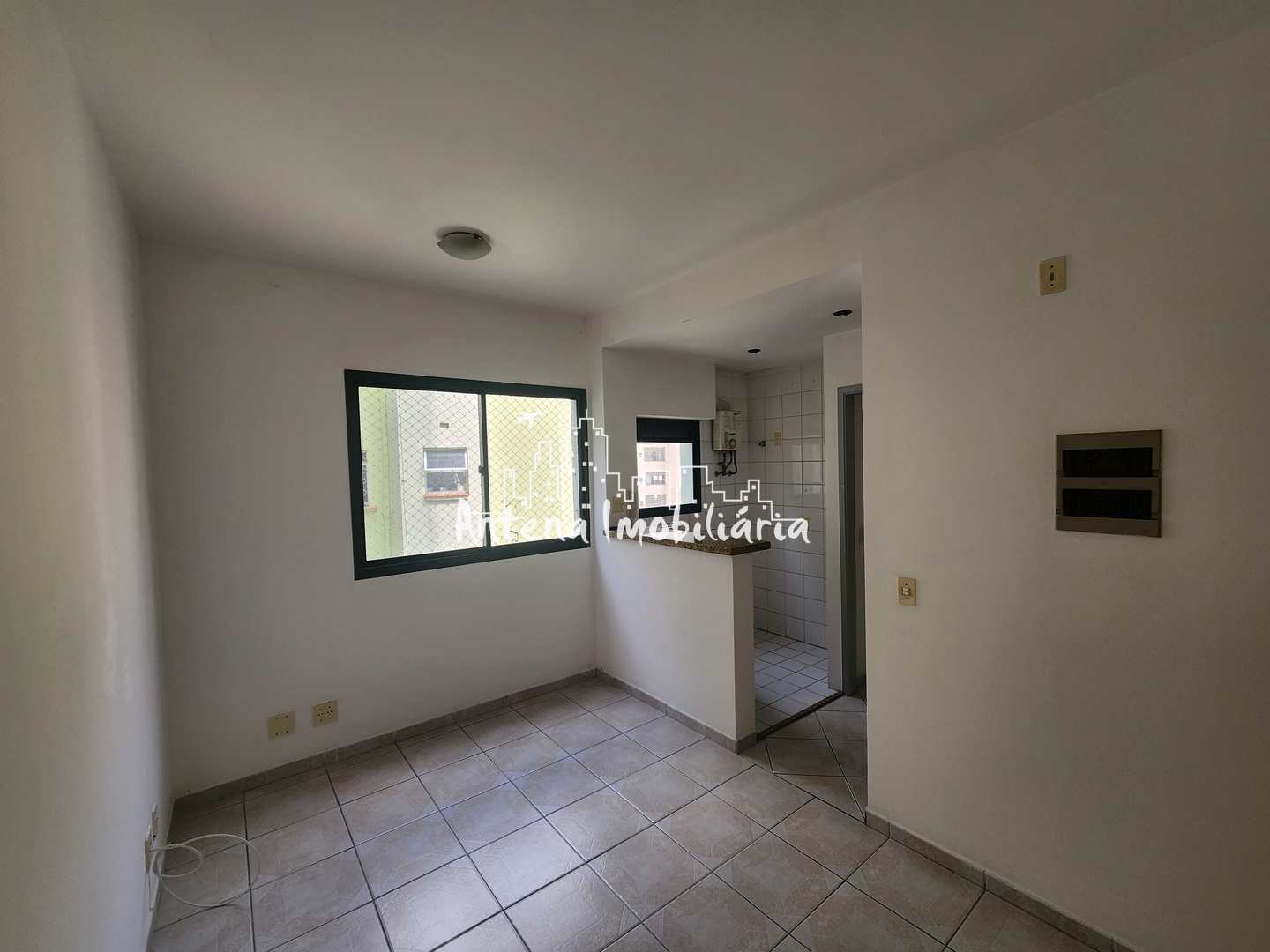 Apartamento à venda com 1 quarto, 33m² - Foto 3