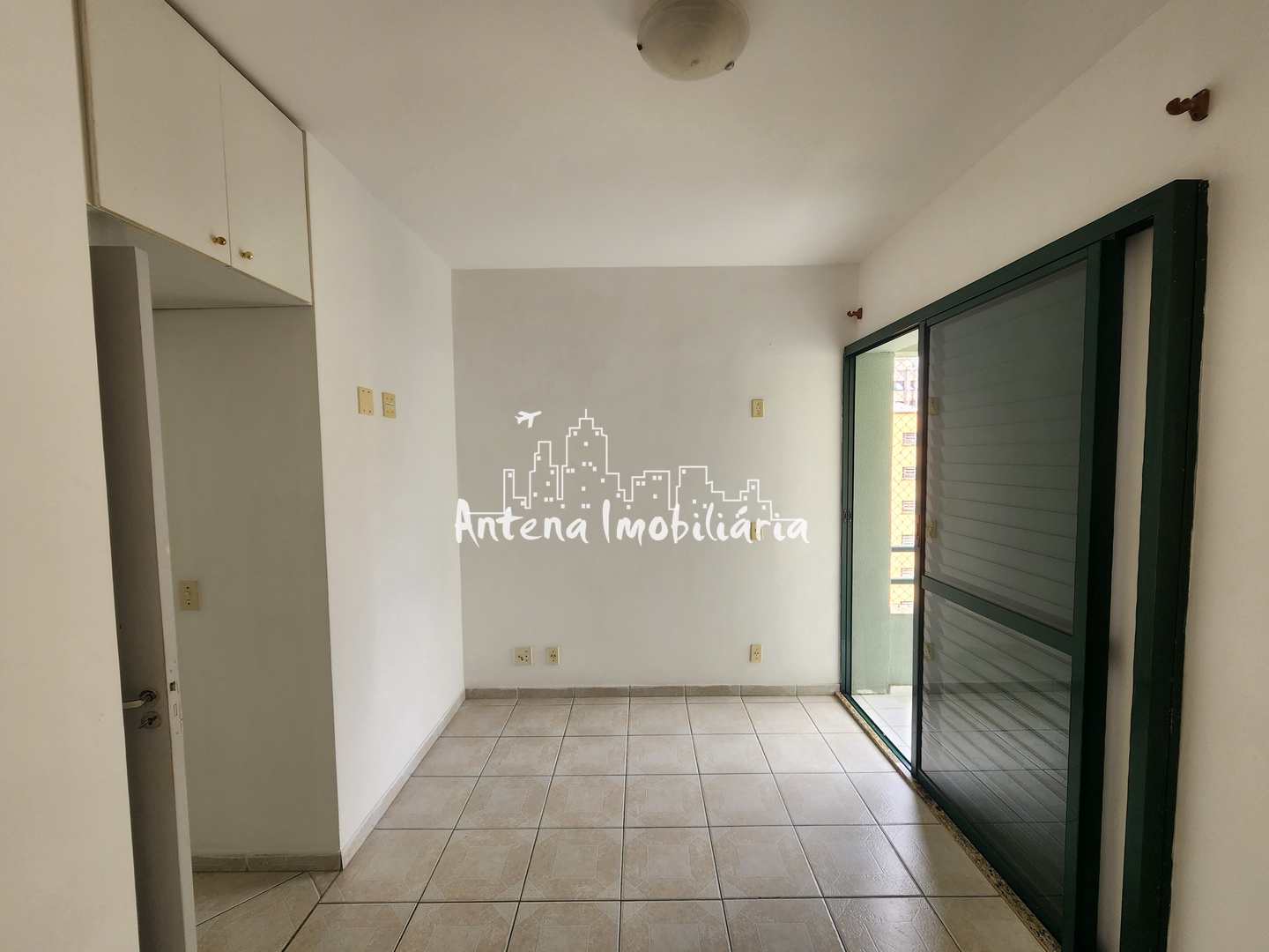 Apartamento à venda com 1 quarto, 33m² - Foto 7