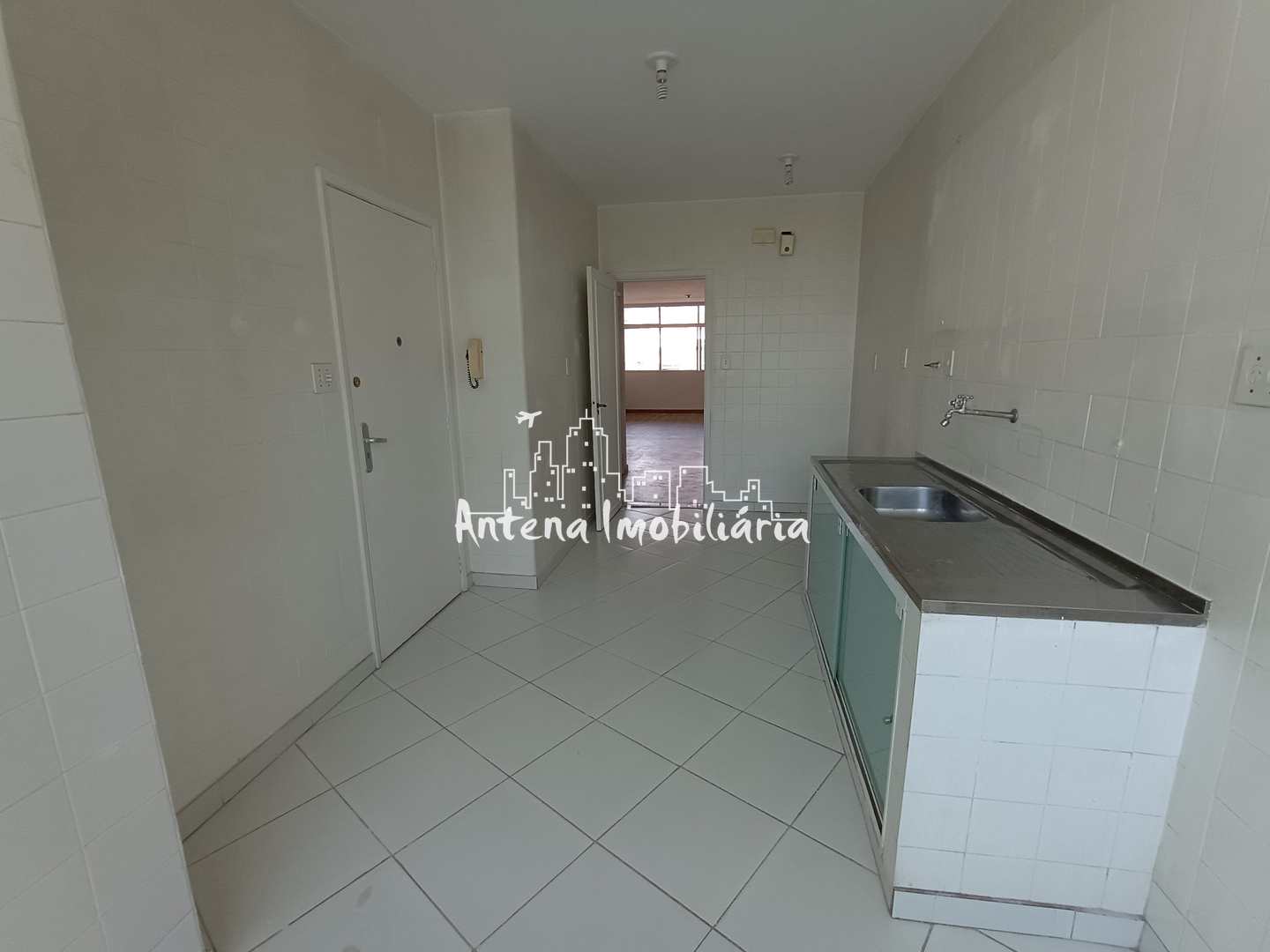 Apartamento à venda com 3 quartos, 128m² - Foto 12