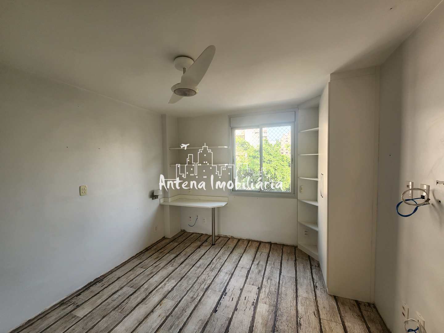 Apartamento à venda com 2 quartos, 65m² - Foto 7