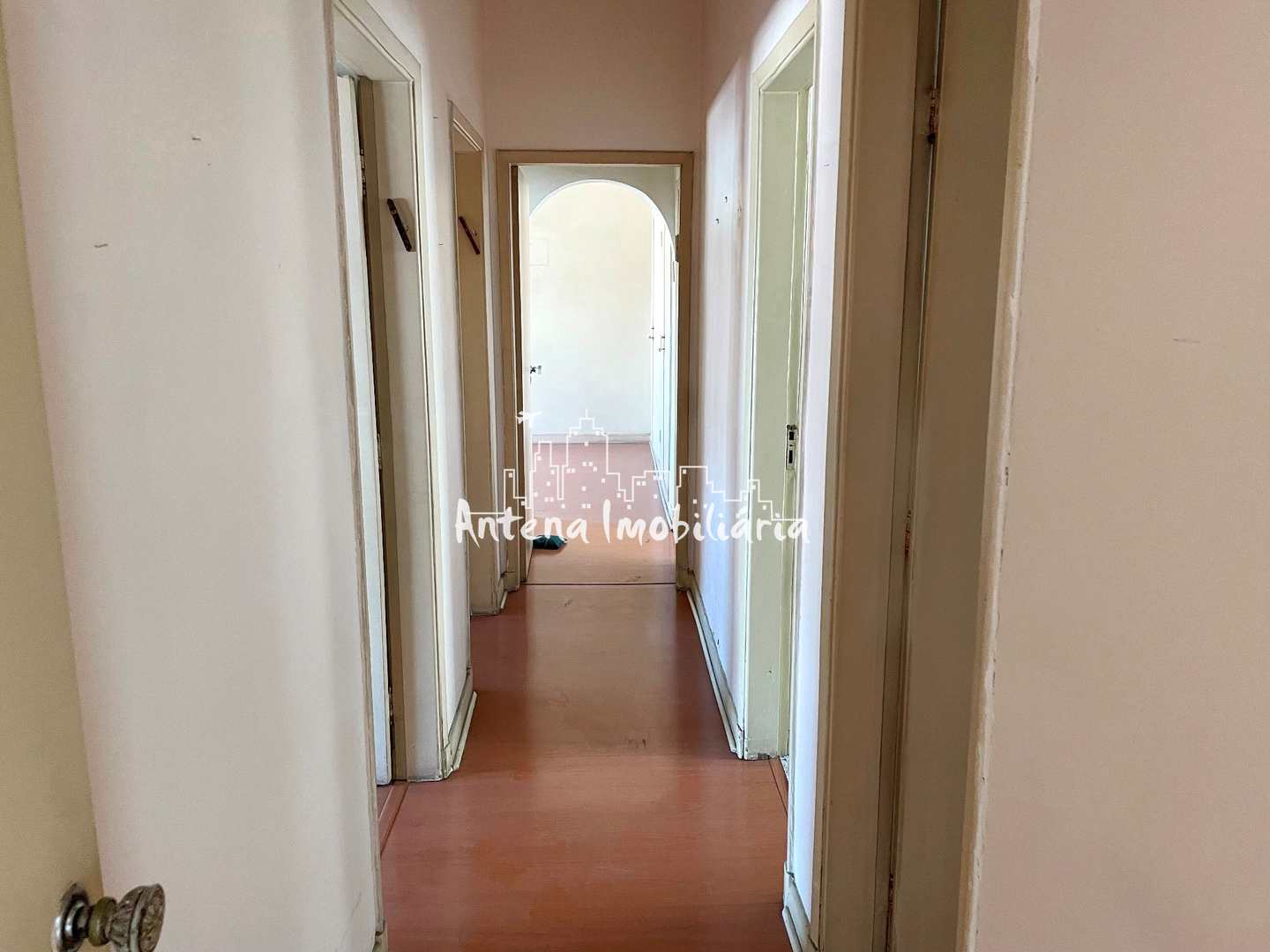 Apartamento à venda com 3 quartos, 176m² - Foto 6