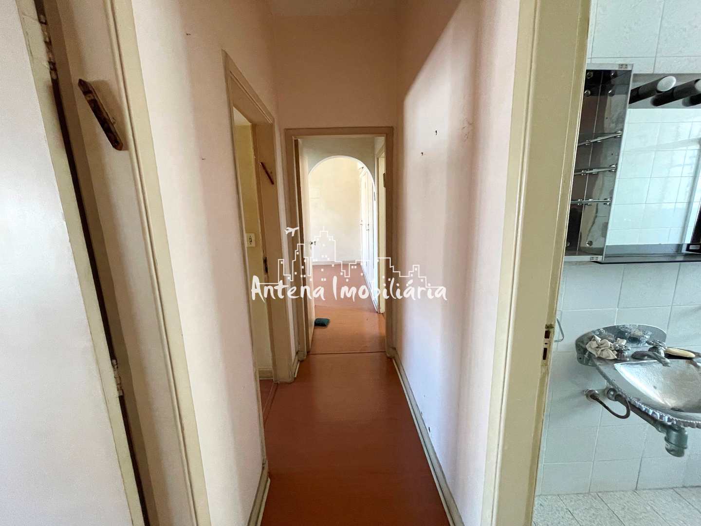 Apartamento à venda com 3 quartos, 176m² - Foto 9