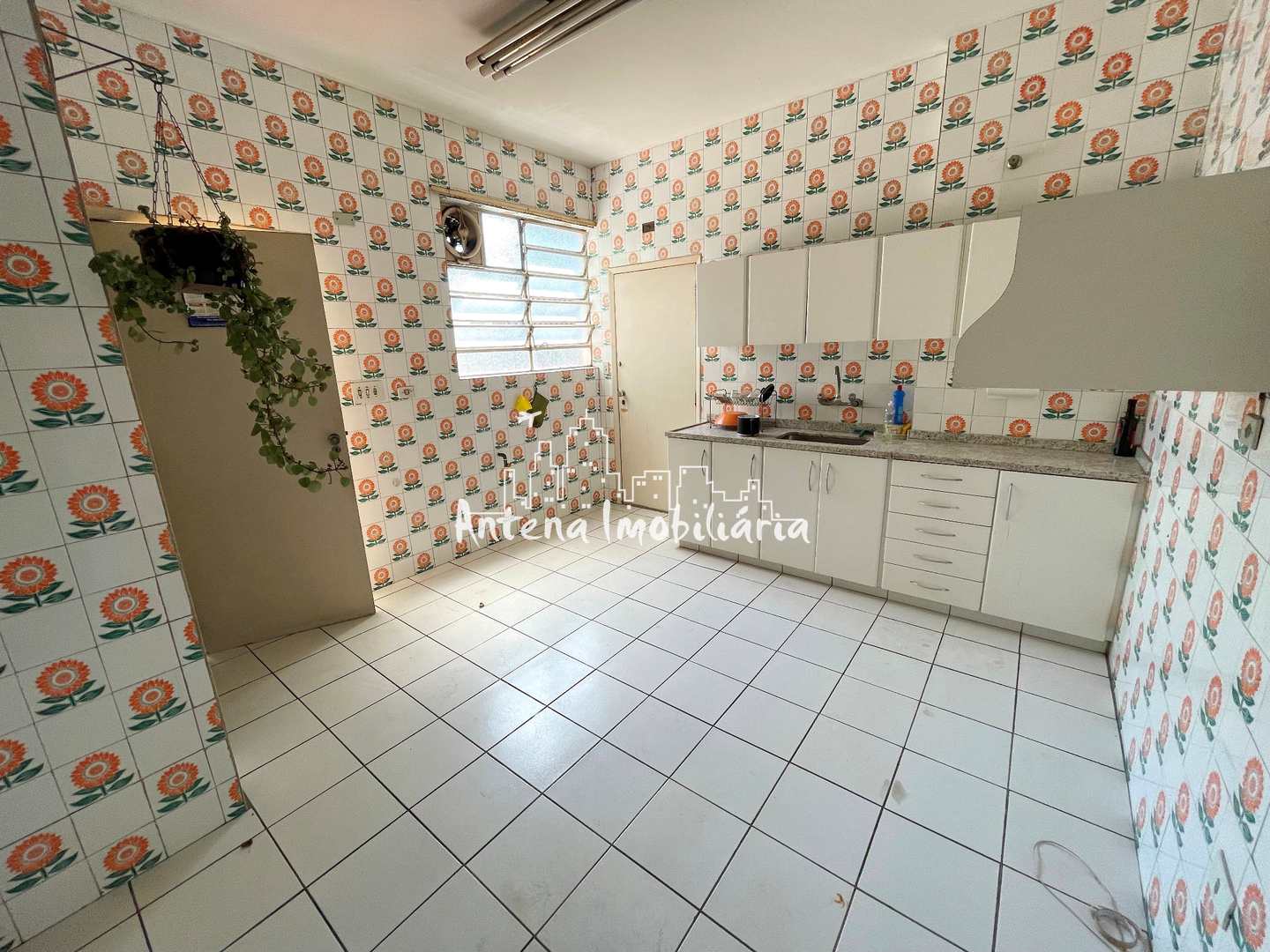 Apartamento à venda com 3 quartos, 176m² - Foto 17