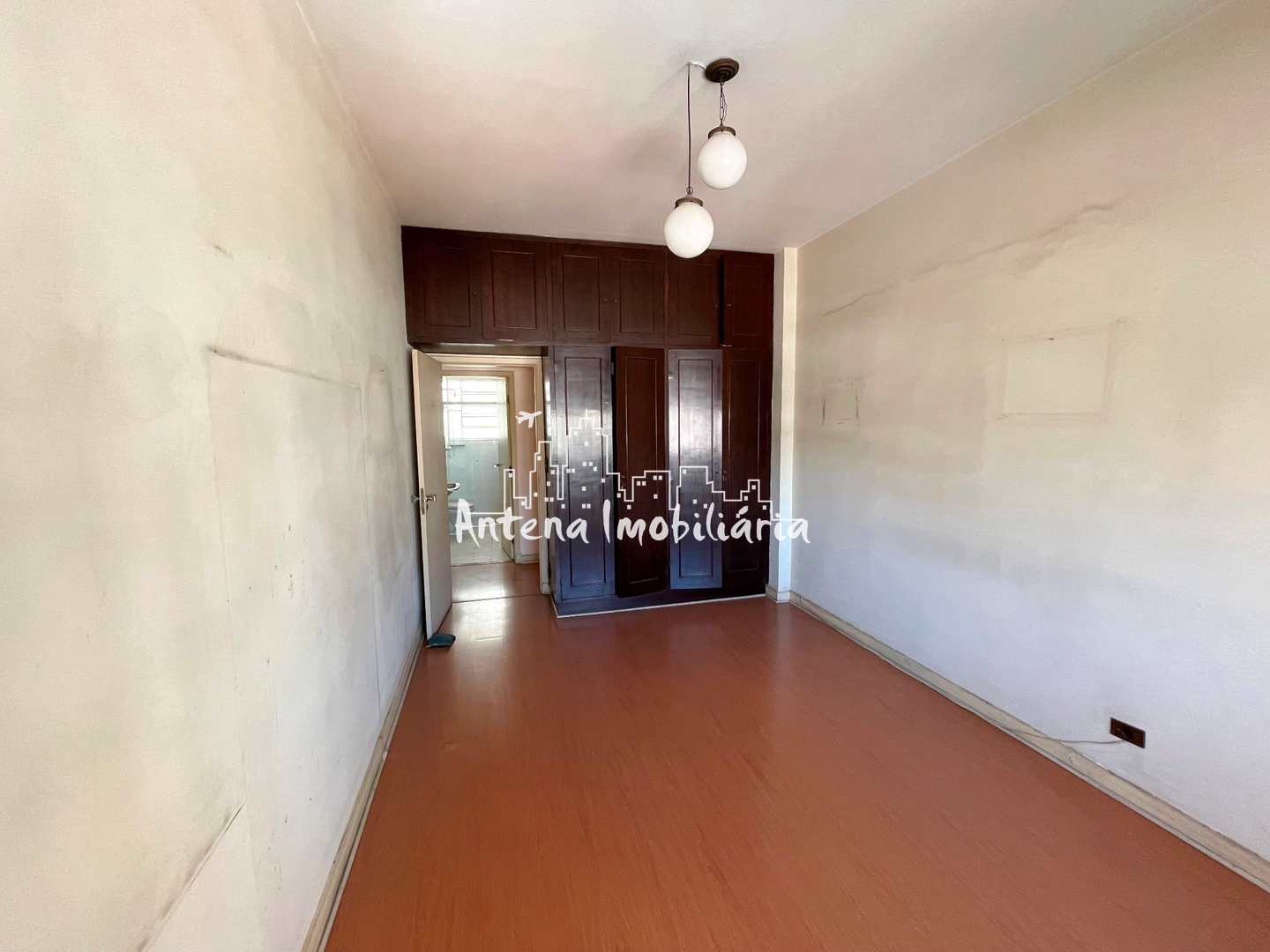 Apartamento à venda com 3 quartos, 176m² - Foto 8