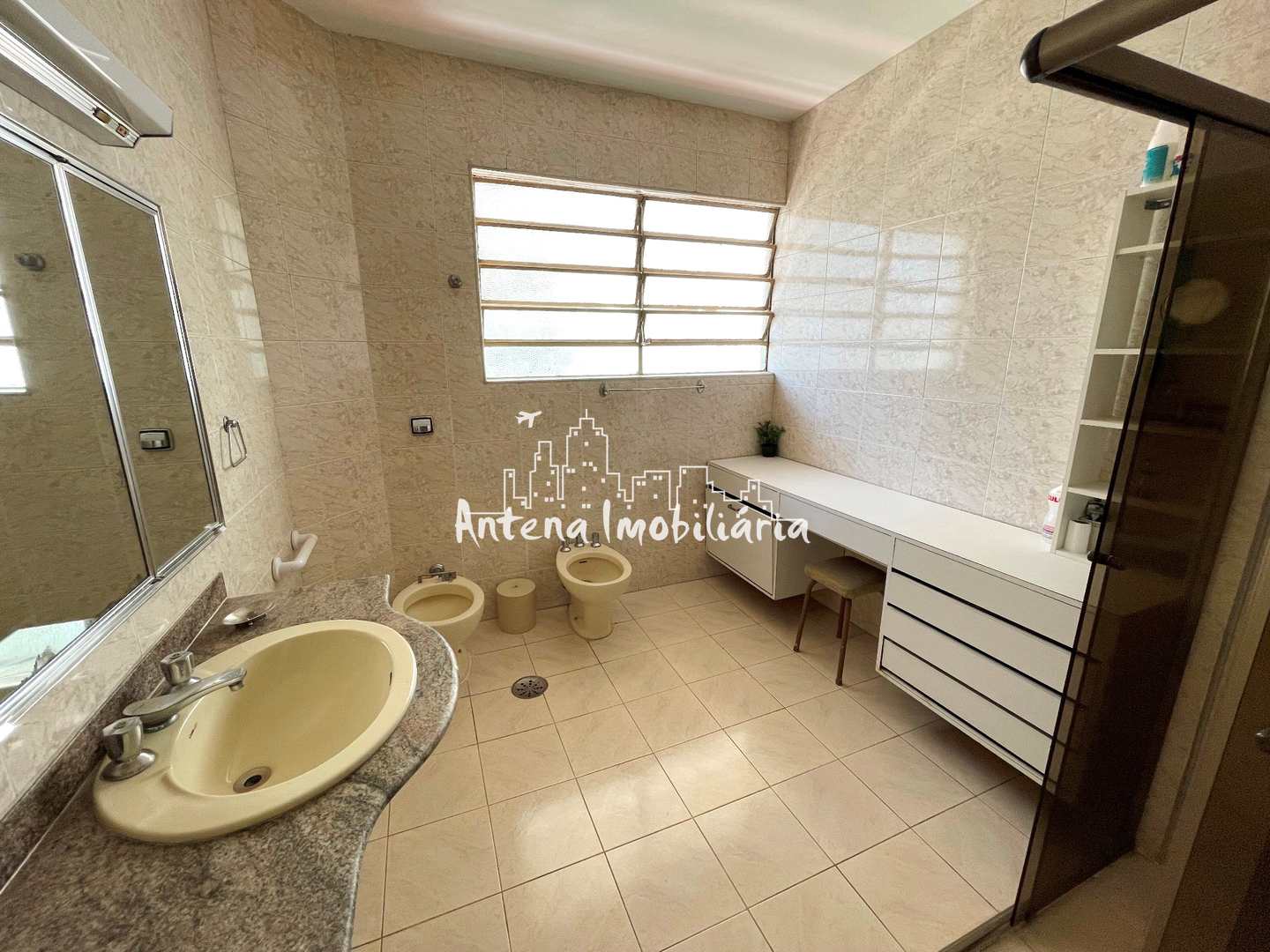 Apartamento à venda com 3 quartos, 176m² - Foto 12