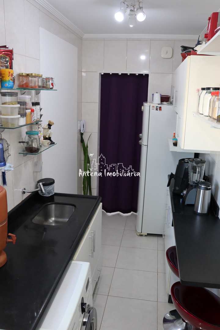 Apartamento à venda com 2 quartos, 59m² - Foto 17