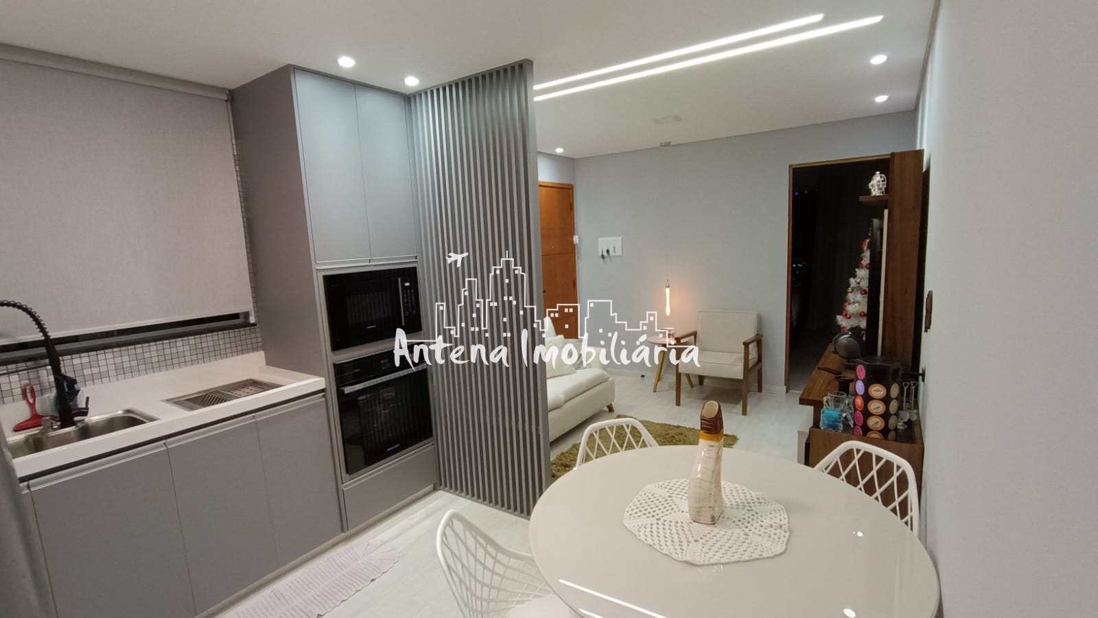 Apartamento à venda com 2 quartos, 55m² - Foto 3