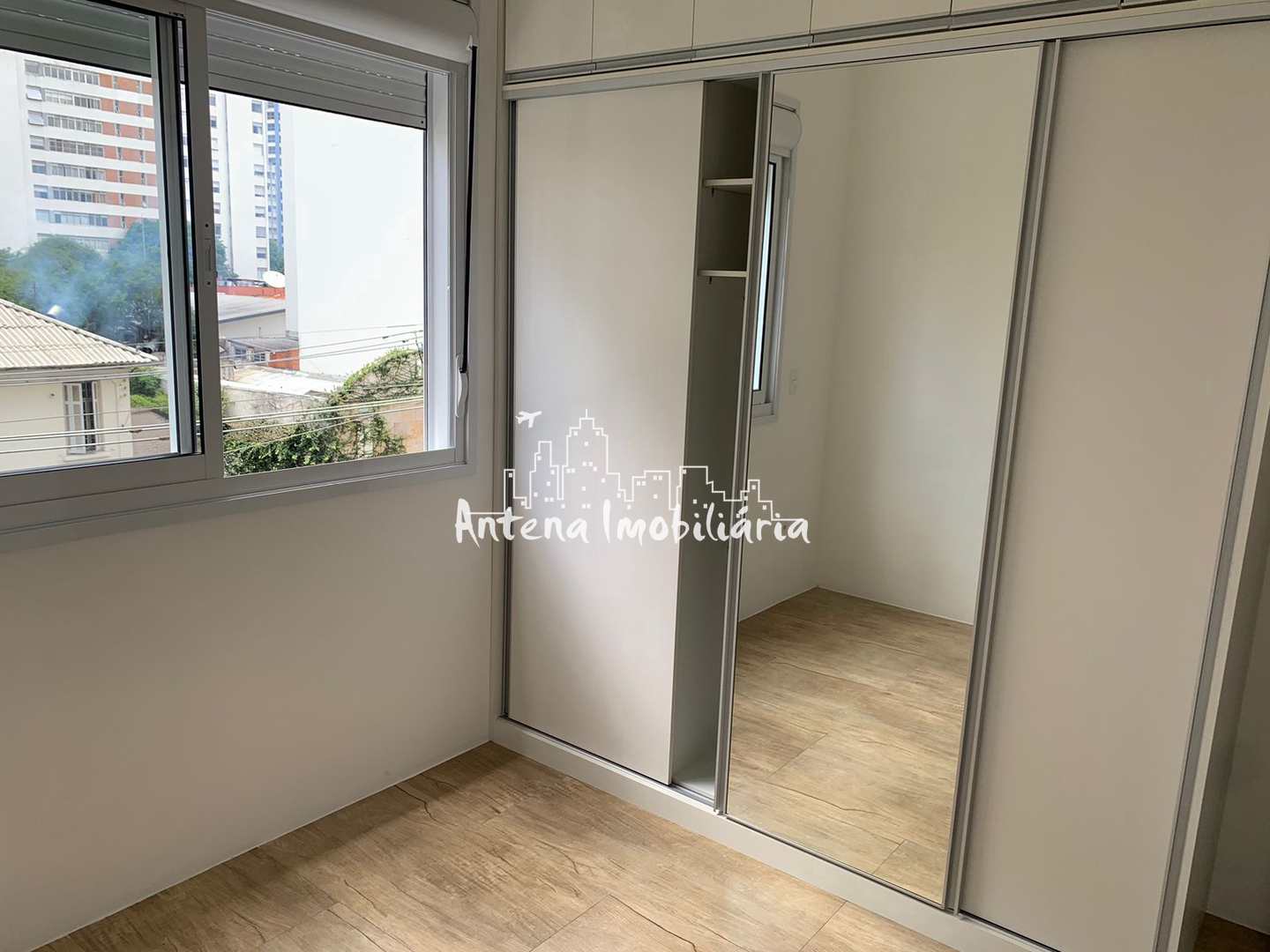 Apartamento à venda com 1 quarto, 35m² - Foto 6