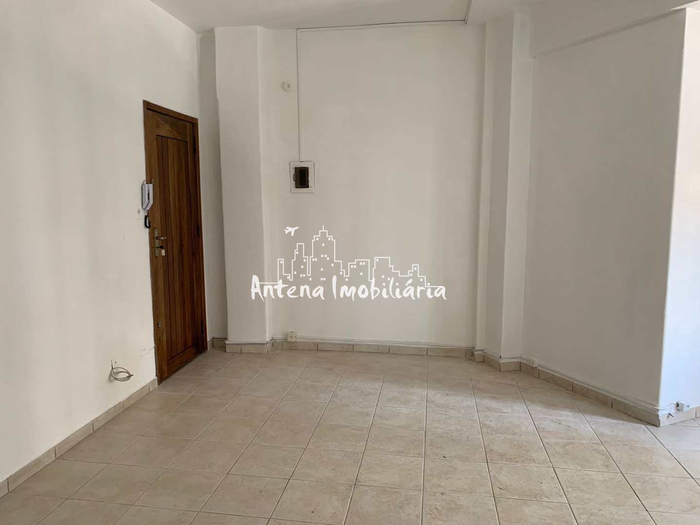 Kitnet e Studio à venda e aluguel, 34m² - Foto 3