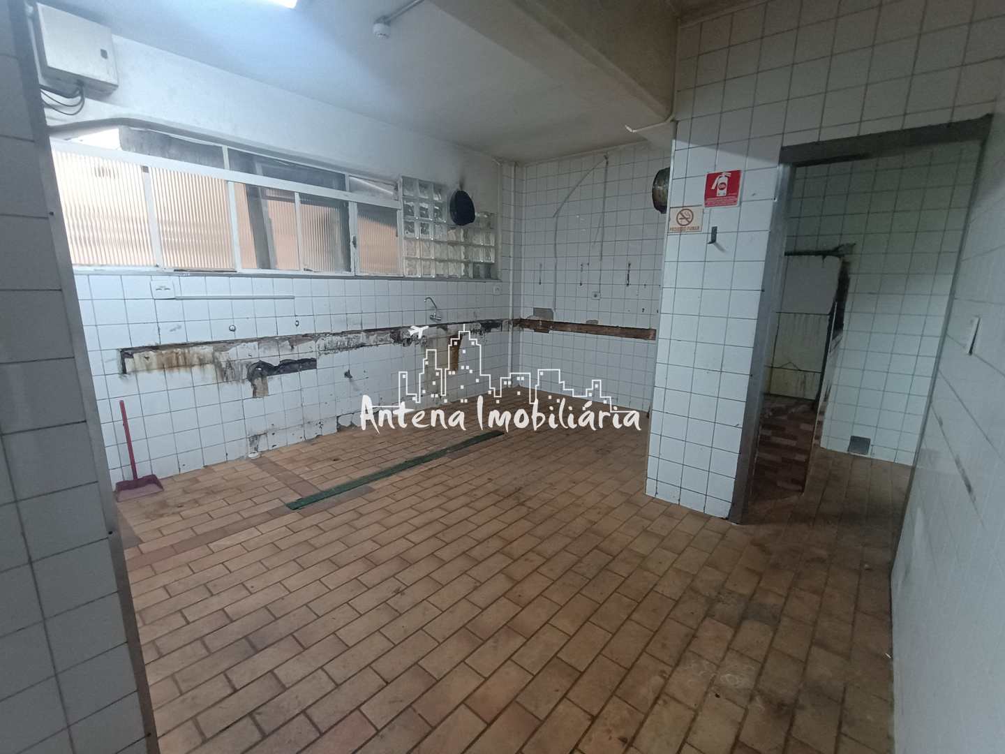 Prédio Inteiro à venda, 2600m² - Foto 26