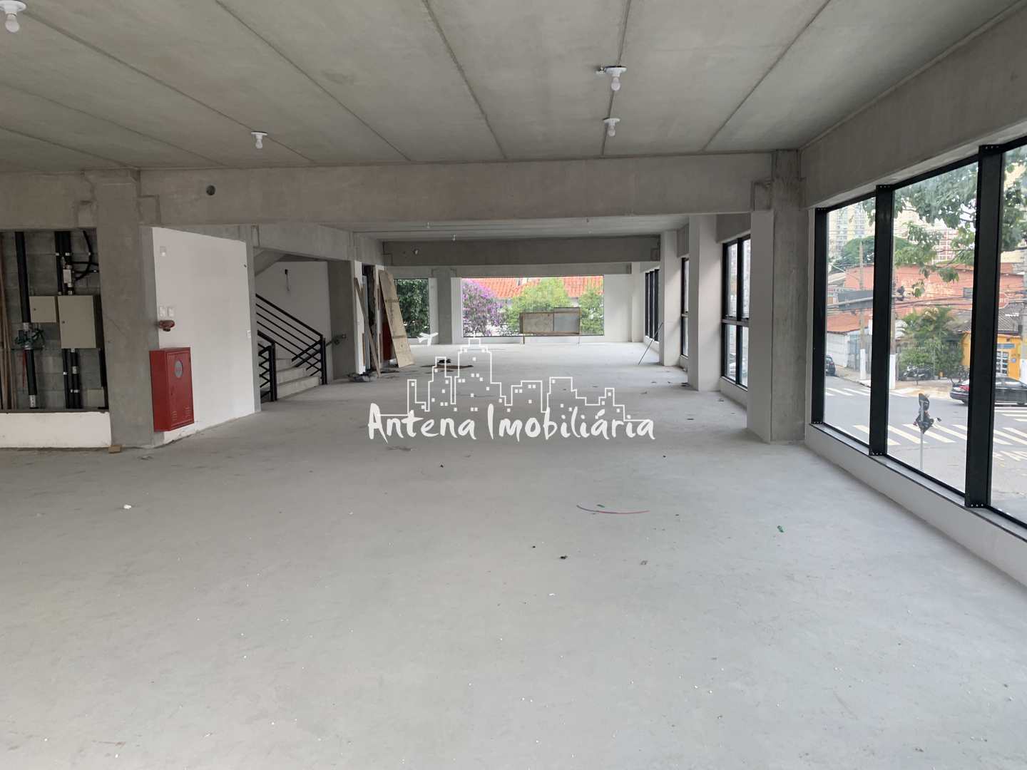 Prédio Inteiro para alugar, 800m² - Foto 4