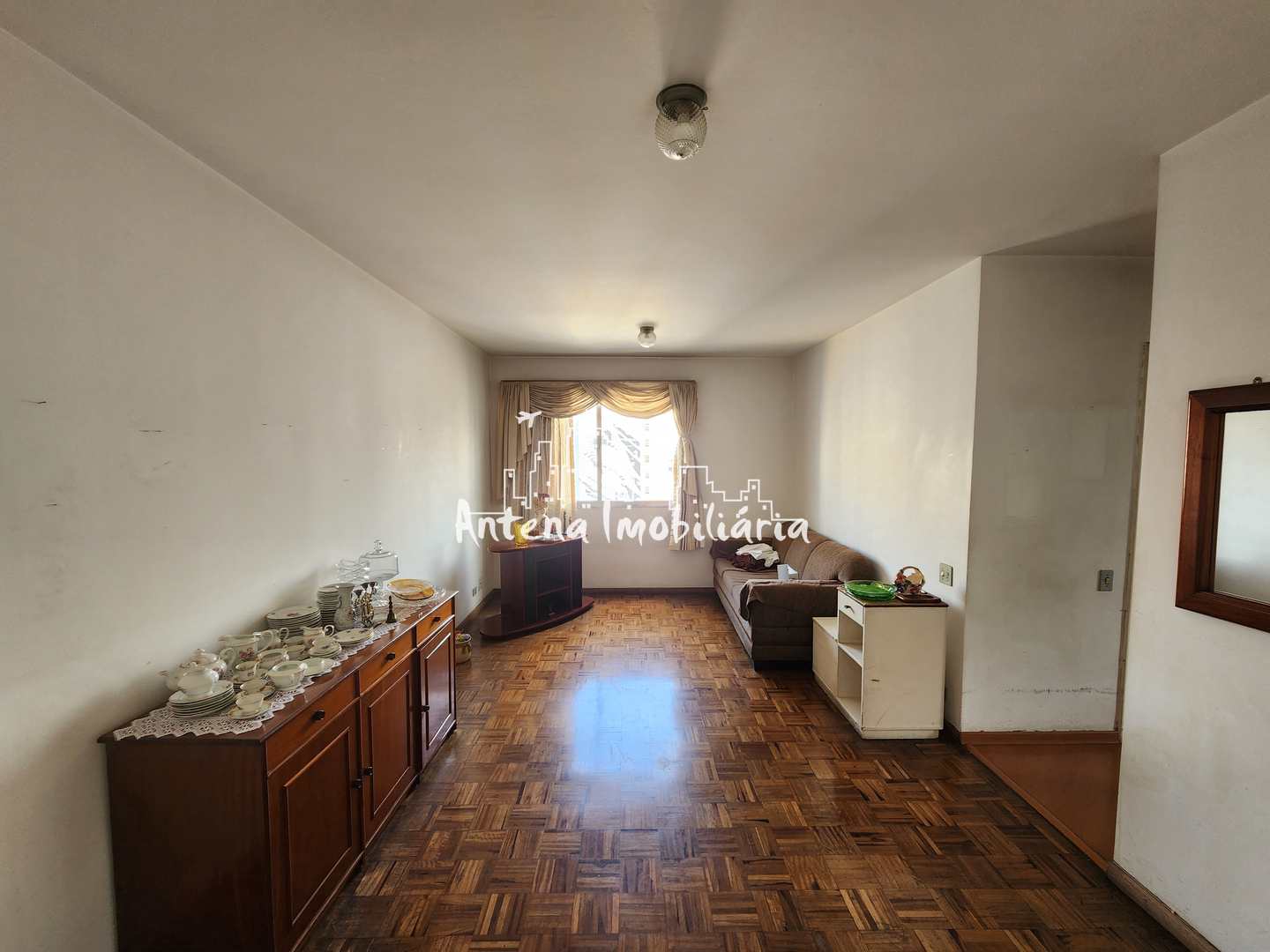 Apartamento à venda com 2 quartos, 73m² - Foto 1